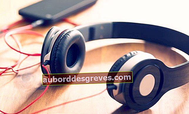 Tip untuk membersihkan headphone dan earphone Anda